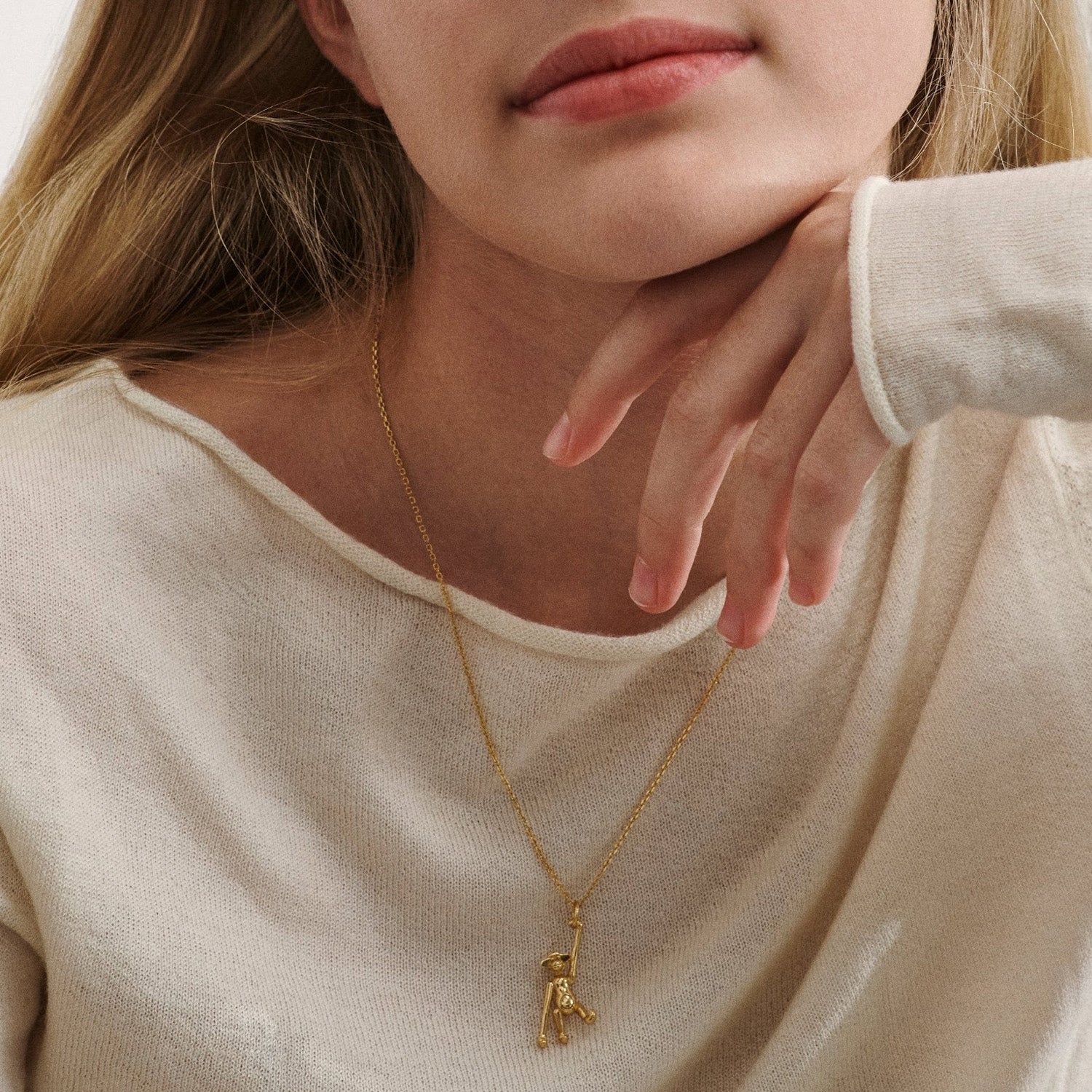 DETAIL248470